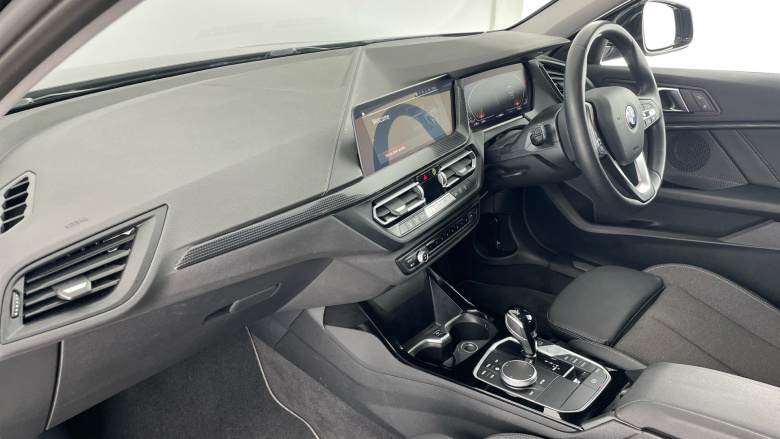 BMW 1 Series 118i [136] Sport 5dr Step Auto [Live Cockpit Pro] Petrol Hatchback